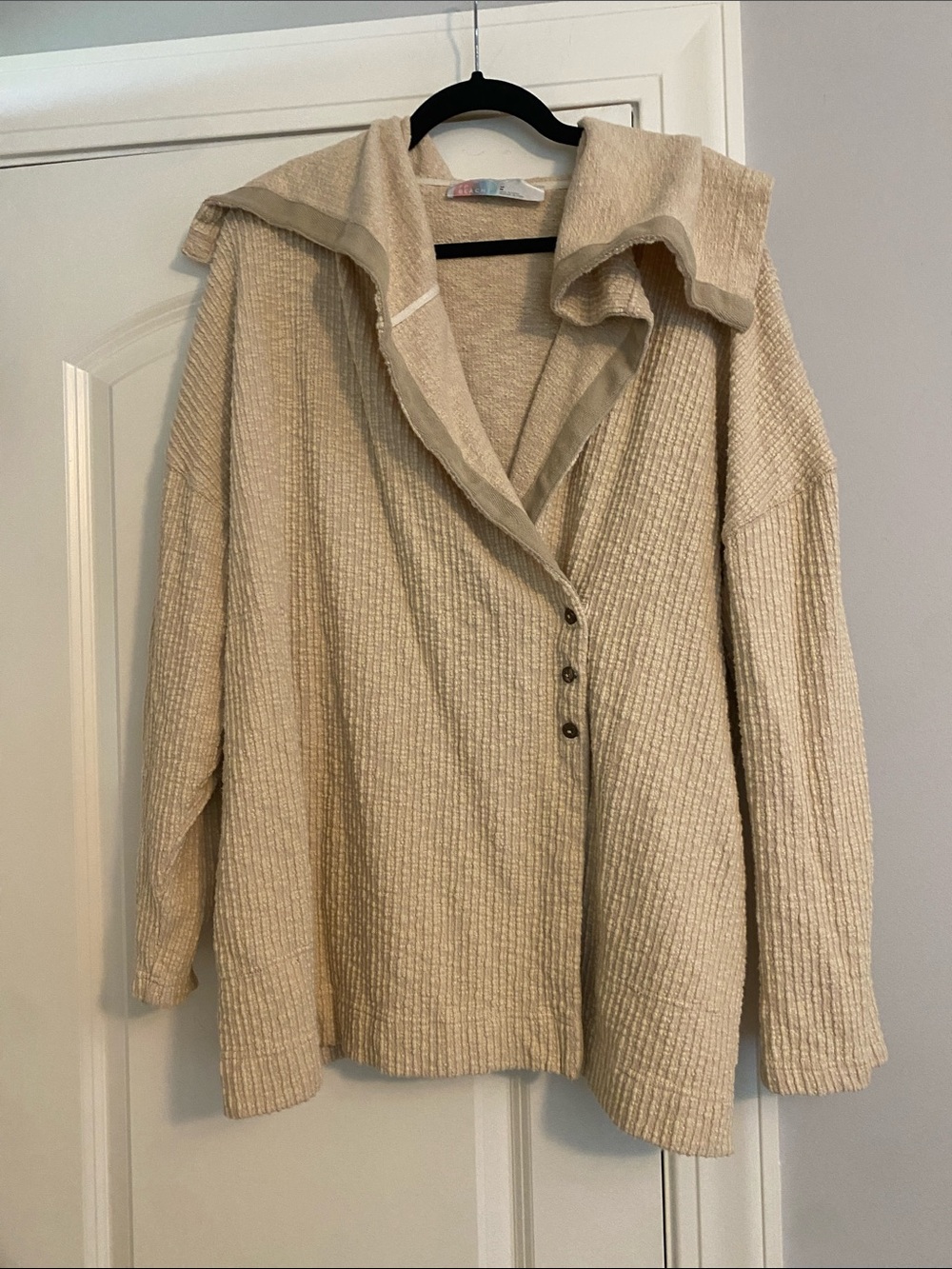 Free People Cream Button-Front Knit Cardigan with Shawl Collar